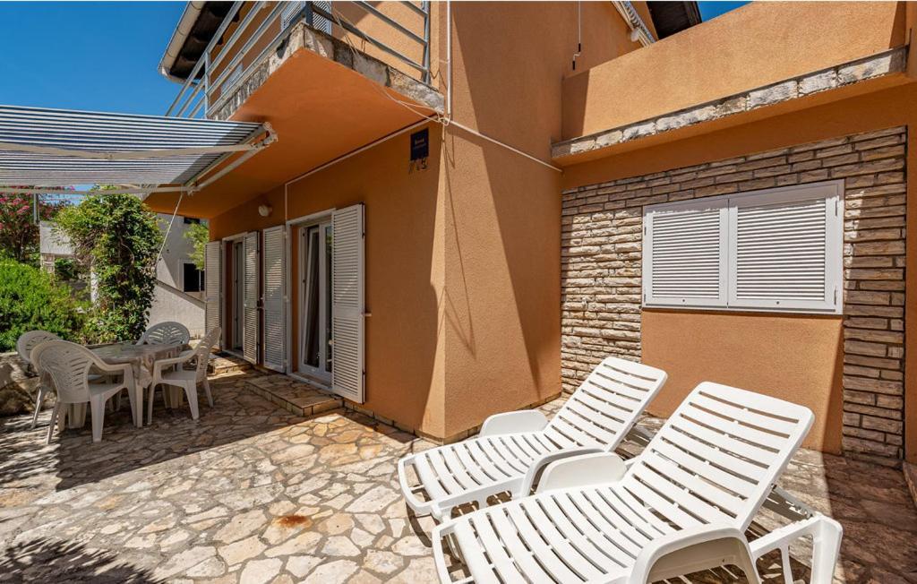 Apartment Neven Привлака Екстер'єр фото