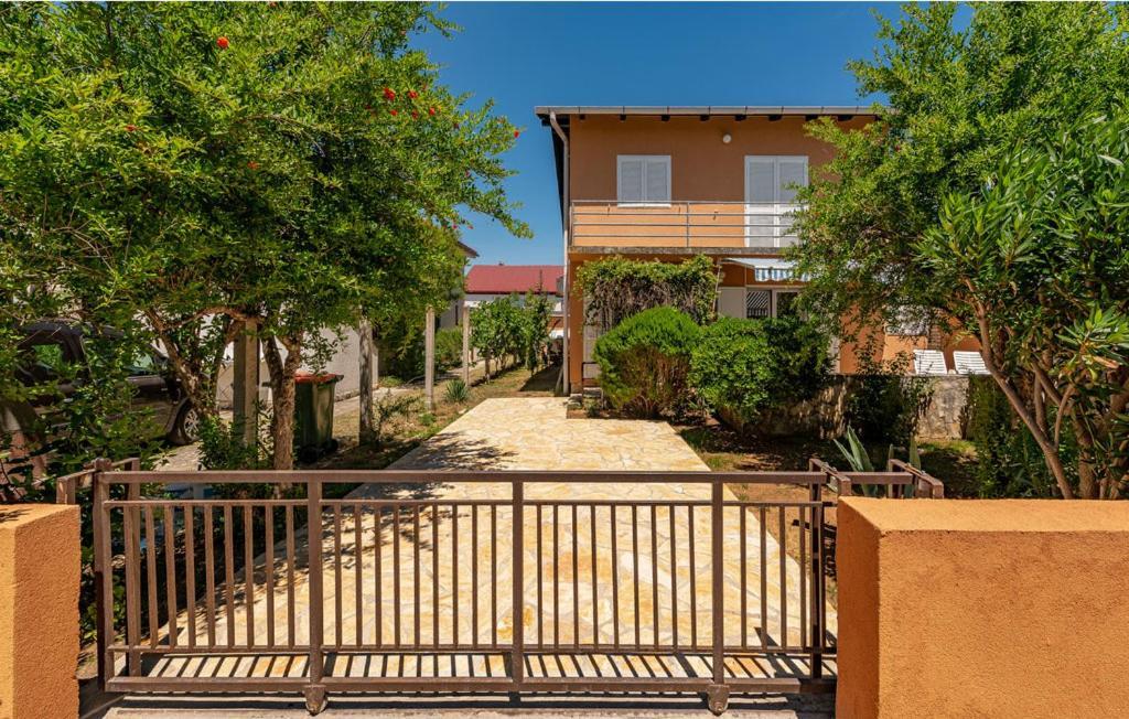 Apartment Neven Привлака Екстер'єр фото