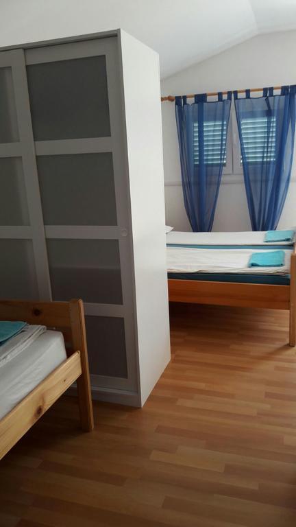 Apartment Neven Привлака Екстер'єр фото